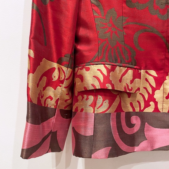 Oscar de la Renta De Mask Suit - 12 - Picture 3 of 9